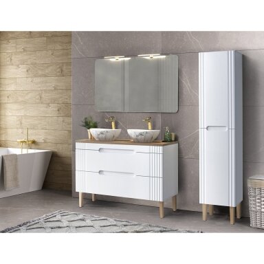 120 cm vonios spintelė Fiji white su medinėmis kojomis
